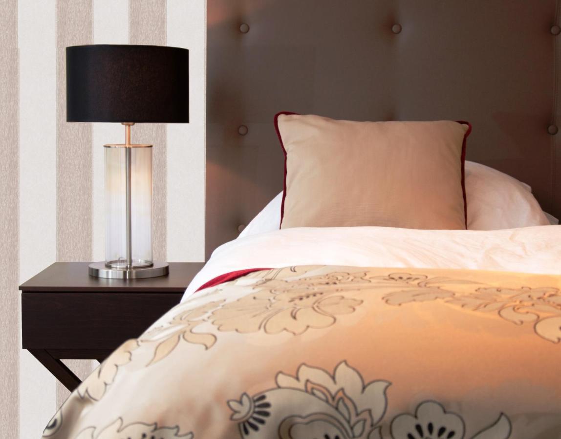 Romantik Hotel Burgkeller Residenz Kerstinghaus Meißen Esterno foto