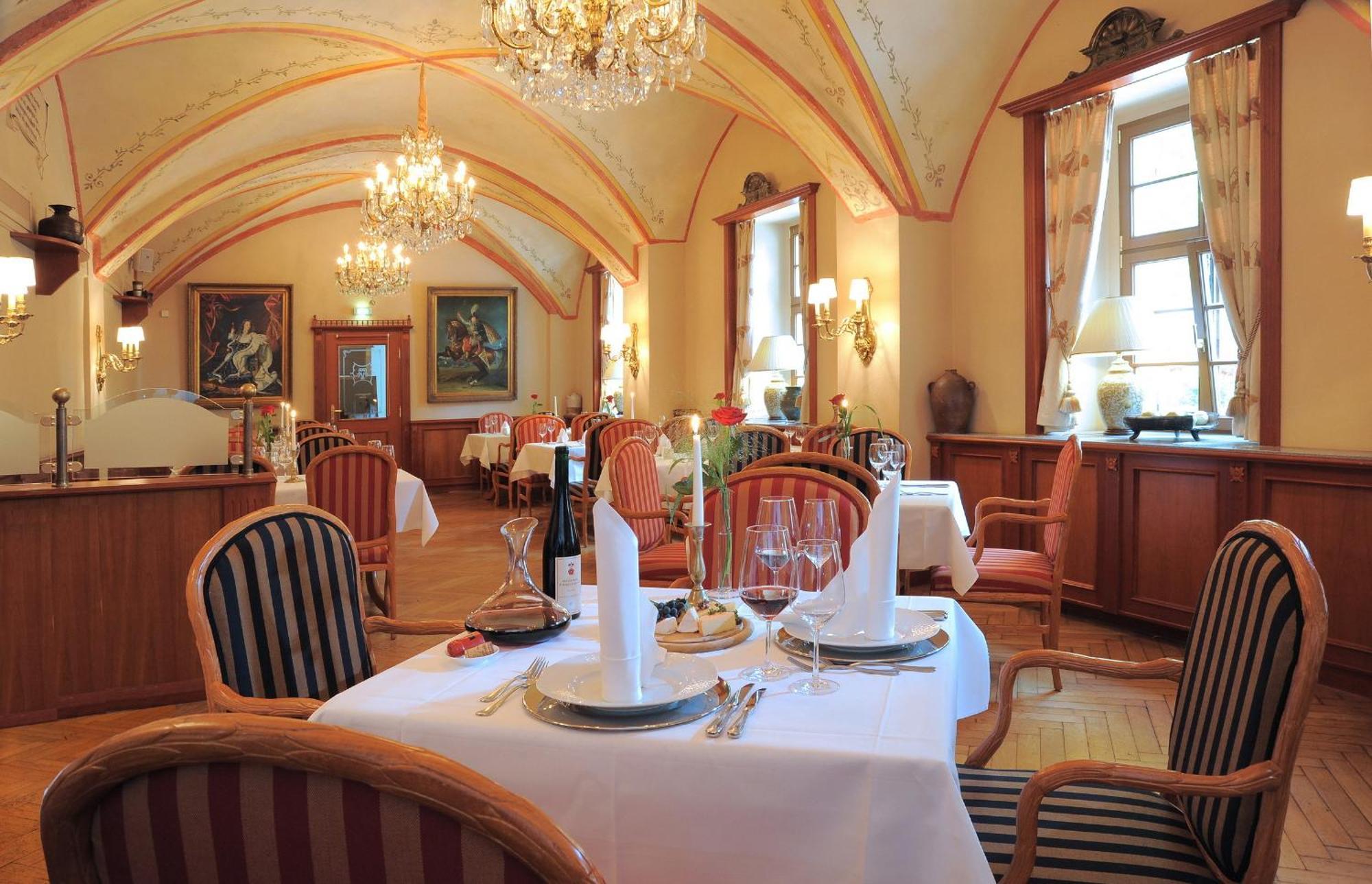 Romantik Hotel Burgkeller Residenz Kerstinghaus Meißen Esterno foto